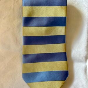 Tommy Hilfiger silk tie